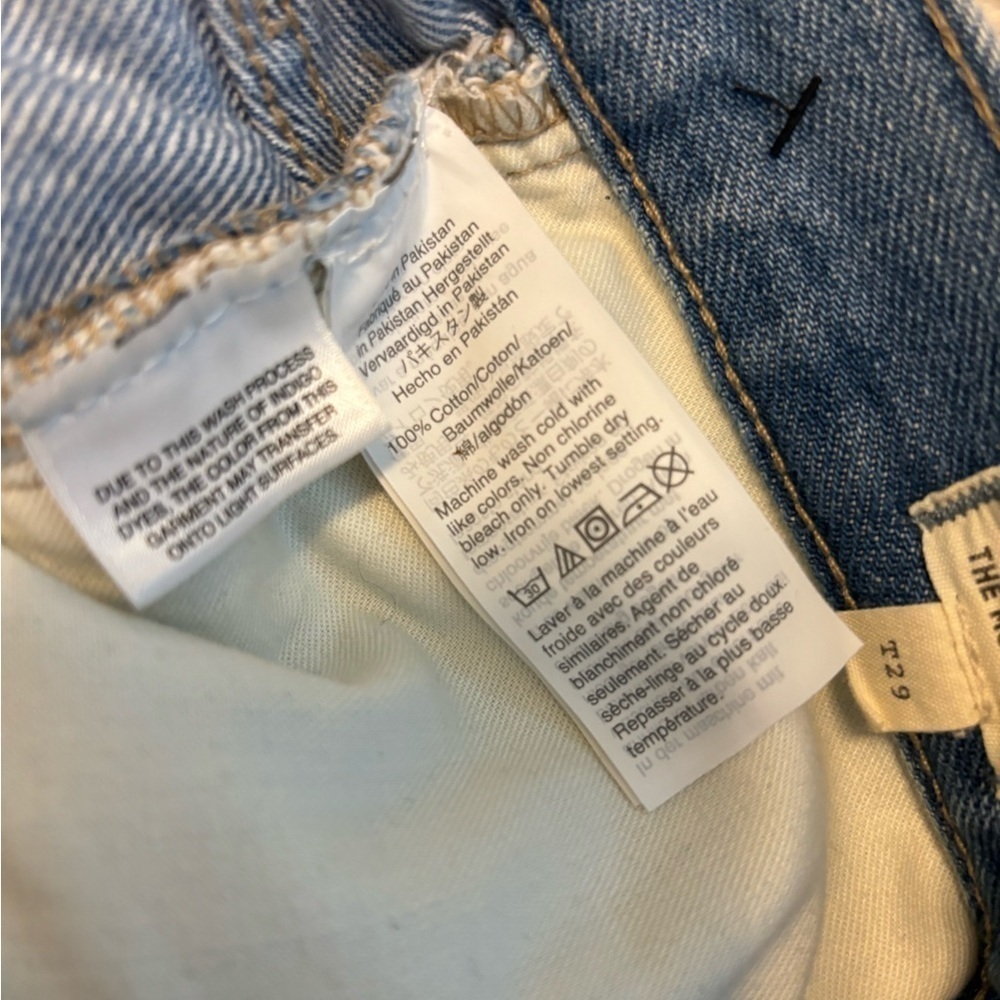 Madewell The Momjean Light Blue Wash Distressed Knees Loose Fit - Picture 8 of 9
